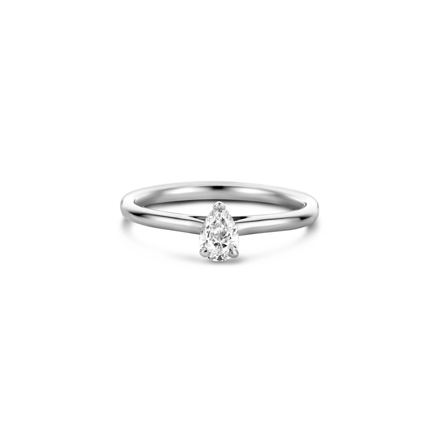 Classic Pear Ring
