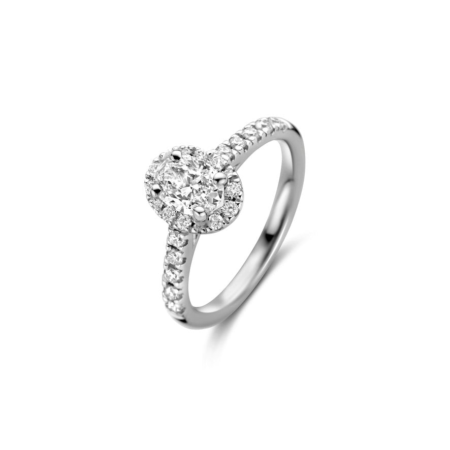 Prestige Oval Ring