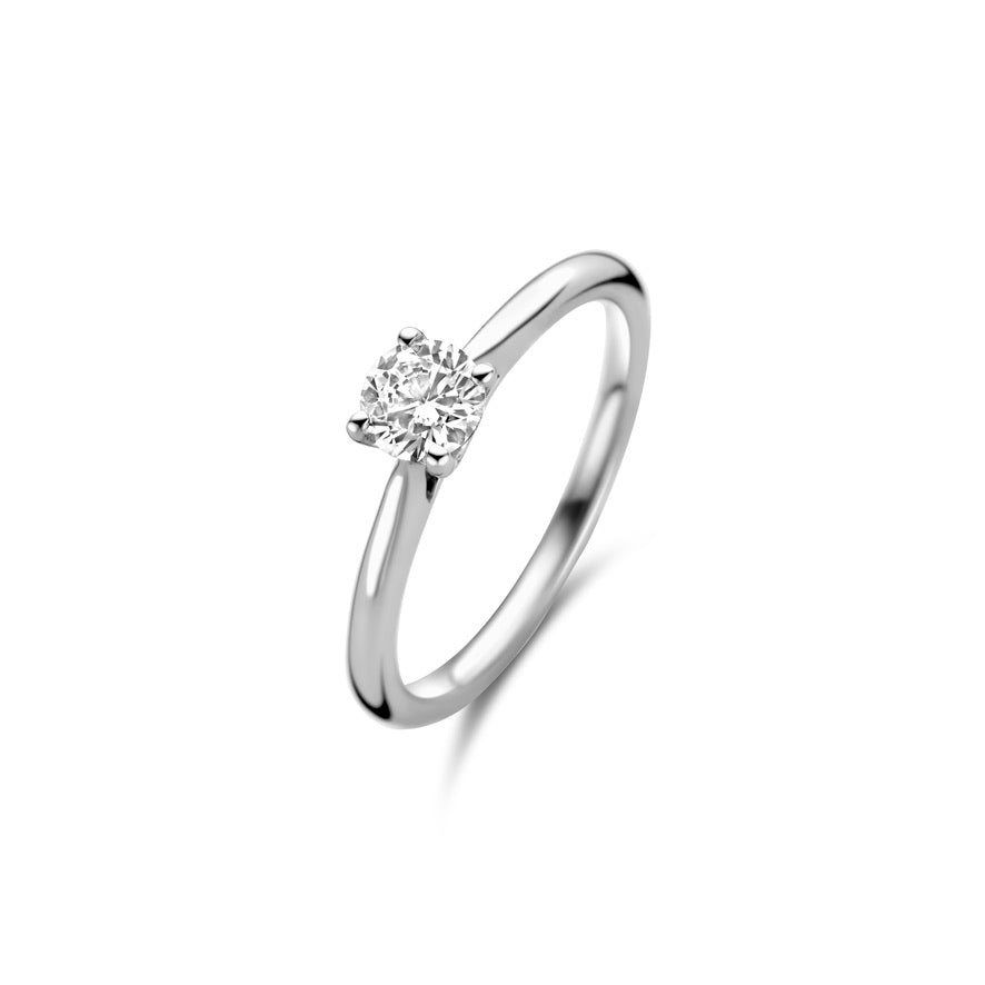 Classic Round Ring