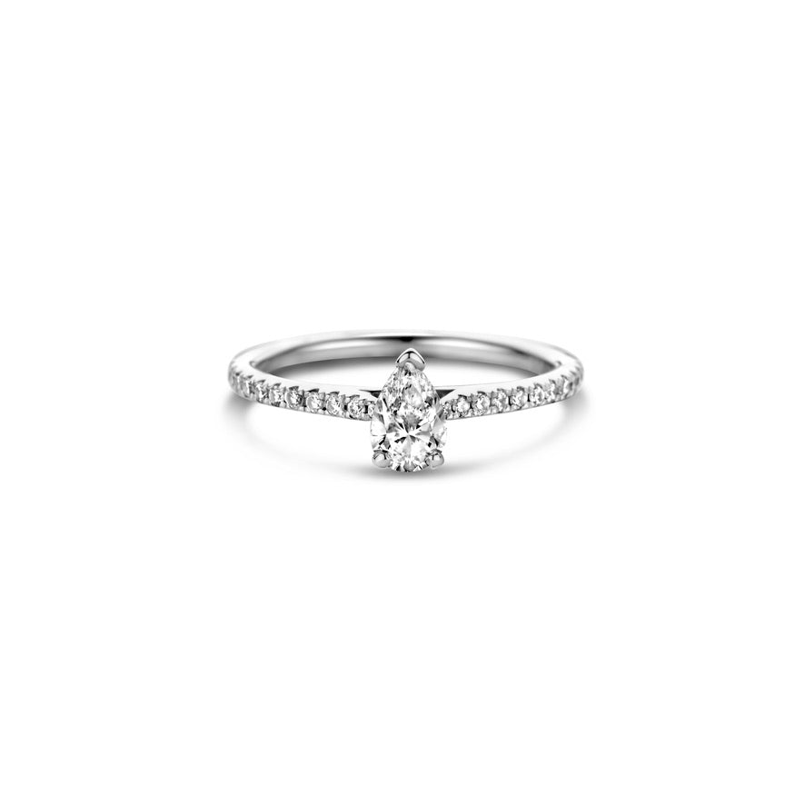 Royal Pear Ring